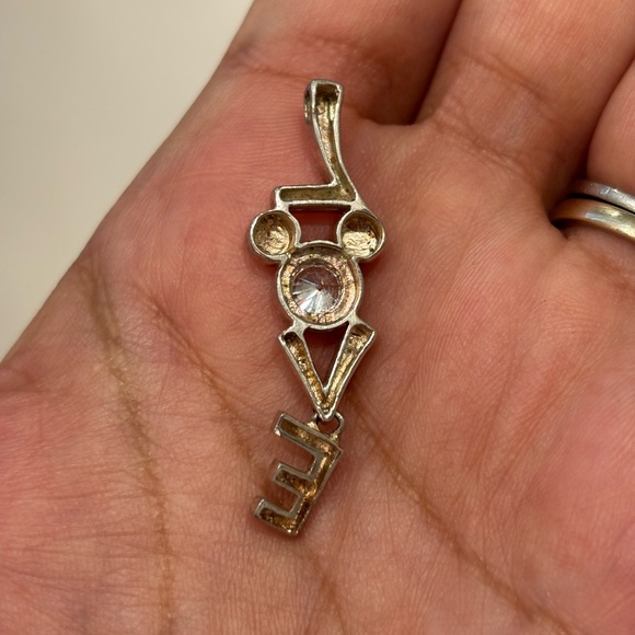 Silver Swarovski “LOVE” Mickey Mouse (as “O”) pendant dangling “E” - Picture 5 of 5